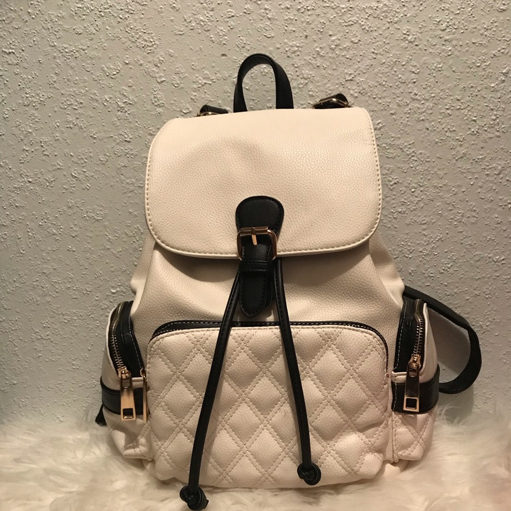 ❗️PRICED TO SELL❗️leather Bag